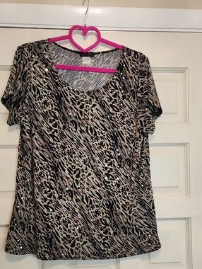 BLOOMING ROSE Animal Print Short Sleeve Mirrored Women's Top - Taupe/Black
